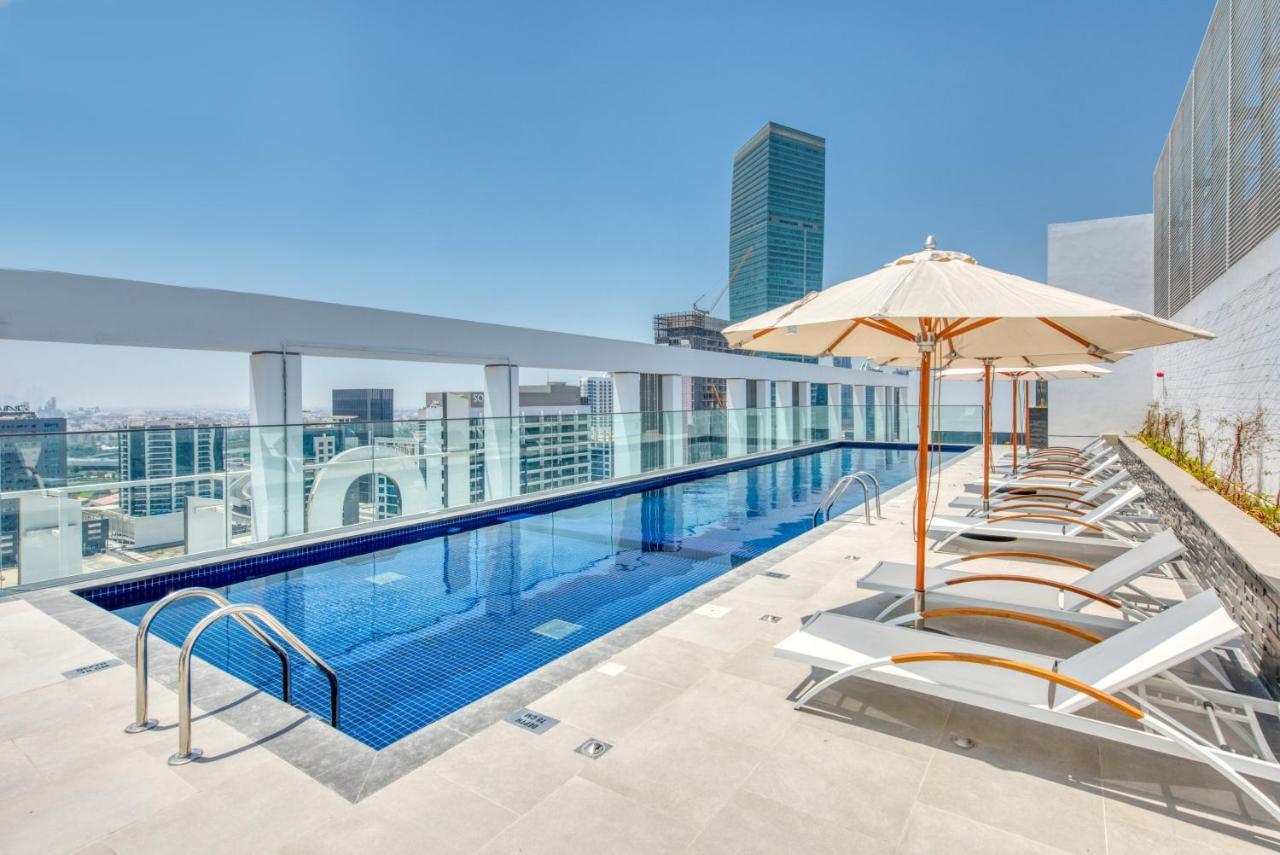 Sol Living - Sol Avenue Apartment Dubai Luaran gambar