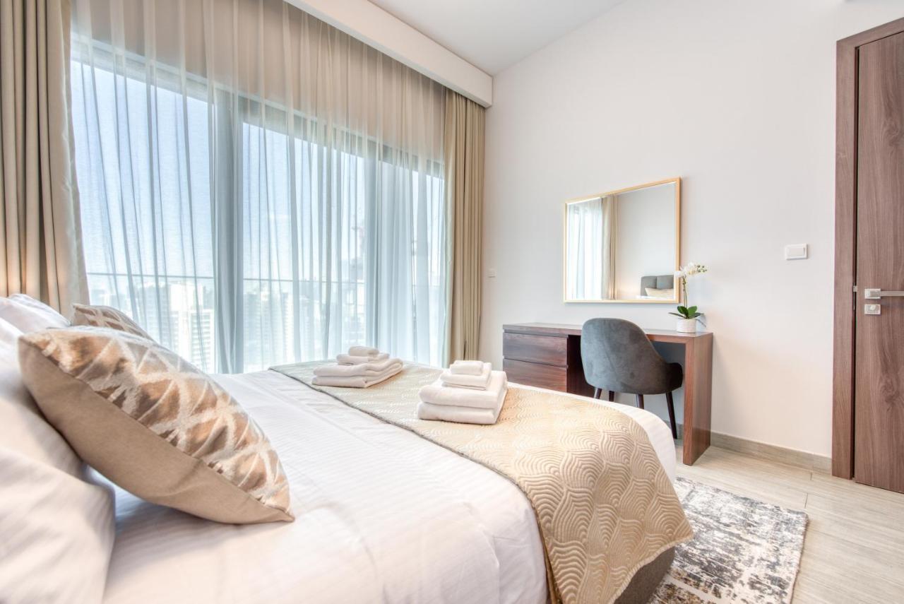 Sol Living - Sol Avenue Apartment Dubai Luaran gambar