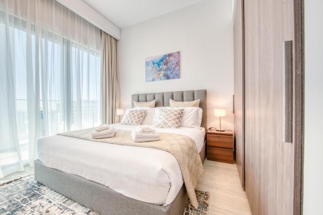Sol Living - Sol Avenue Apartment Dubai Luaran gambar