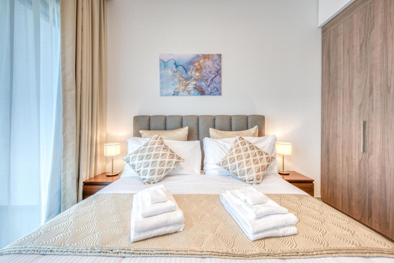 Sol Living - Sol Avenue Apartment Dubai Luaran gambar