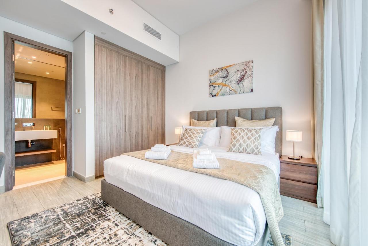 Sol Living - Sol Avenue Apartment Dubai Luaran gambar
